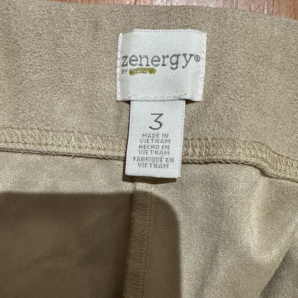 Chico's beige faux suede pull on pant. Style is the Trisha. Size Chicos 3 xl/16 - Picture 6 of 9